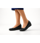 Camile: Premium Footwear Design & Comfort - Zeddea
